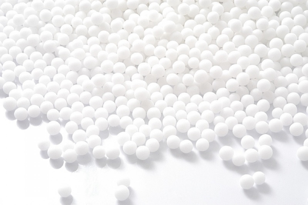 Sugar pearls large white 140 g at sweetART