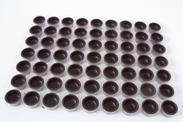 Box - dark round chocolate bowls - praline cup at sweetART -1