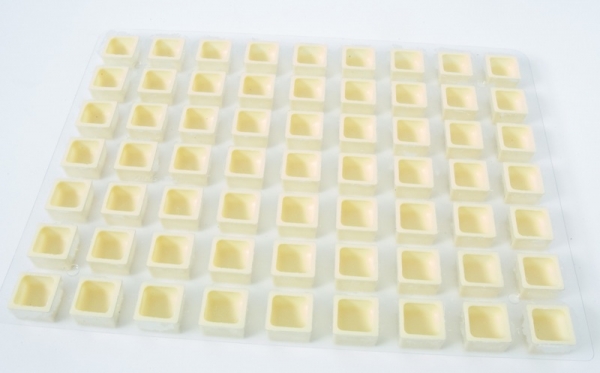 Karton - Schokoladenschalen eckigl weiss für Pralinen von sweetART -1
