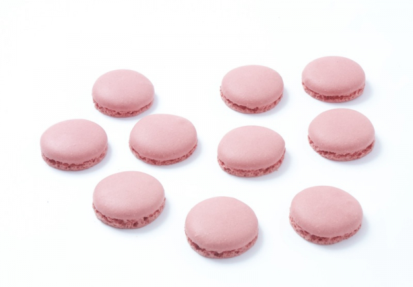 96 Macaron half shells pink at sweetART