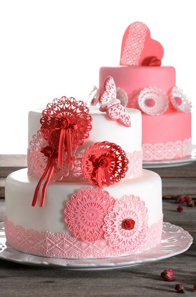 Cakes lace ribbon paste 200 g at sweetART -1